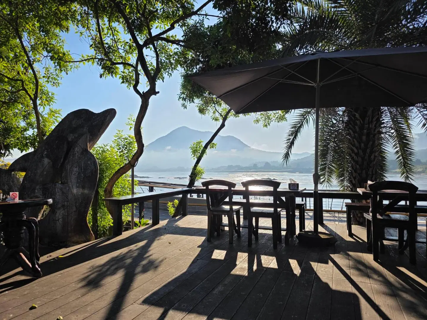Chiang Khan Hill Resort LANDSCAPE