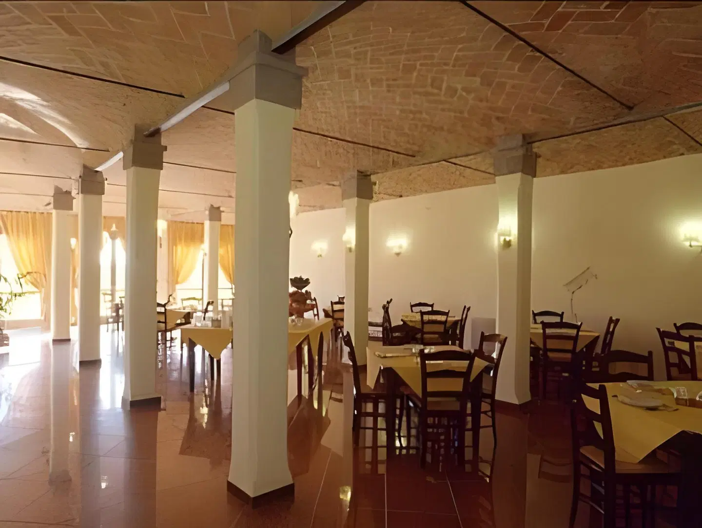 Fondo Catena Restaurant