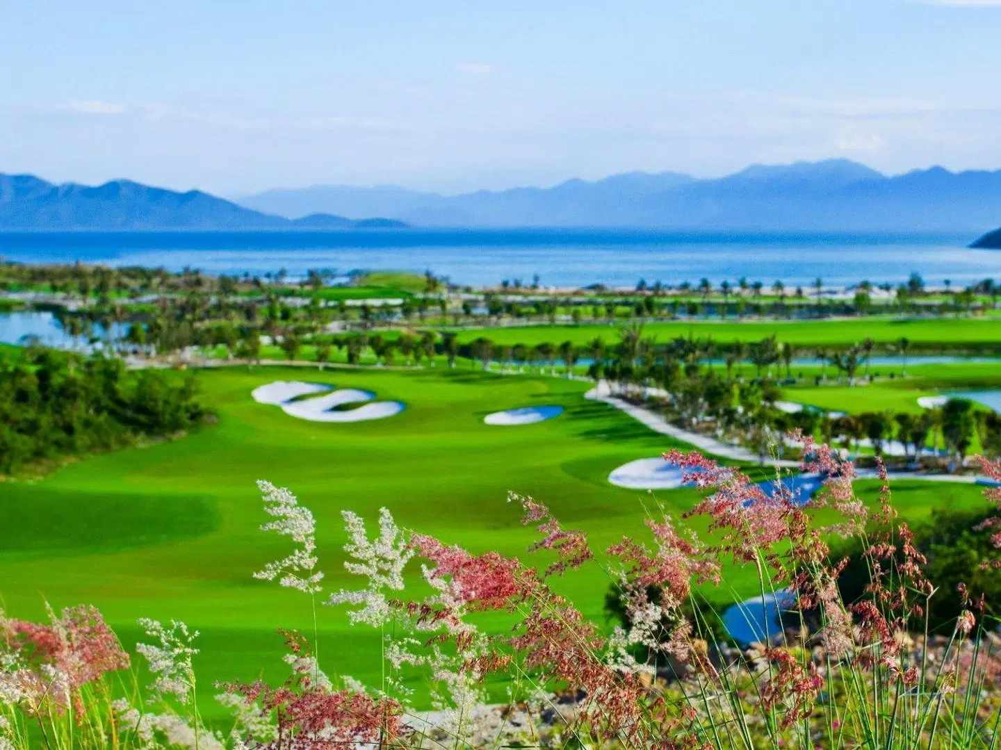 Vinpearl Discovery 1 Nha Trang LANDSCAPE