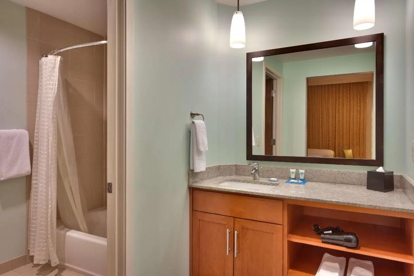 Hyatt House Salt Lake City/Sandy Badezimmer