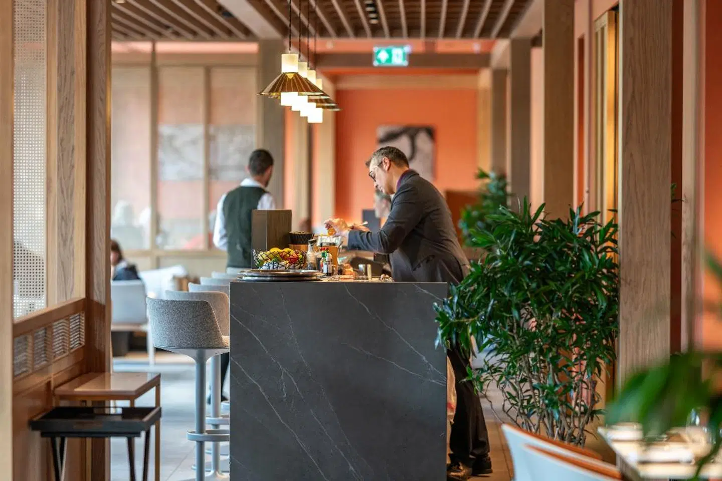 Royal Garden Bar