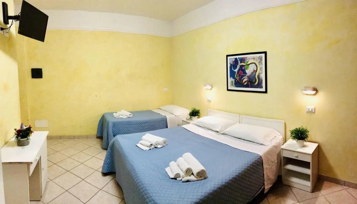 Naica ROOM_EXAMPLE