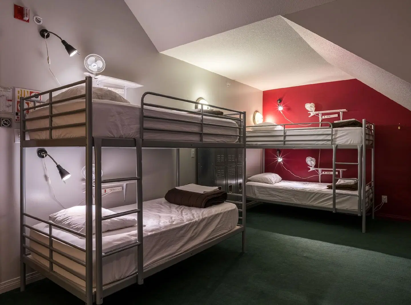 SameSun Backpackers Lodge Banff HEALTH_BEAUTY