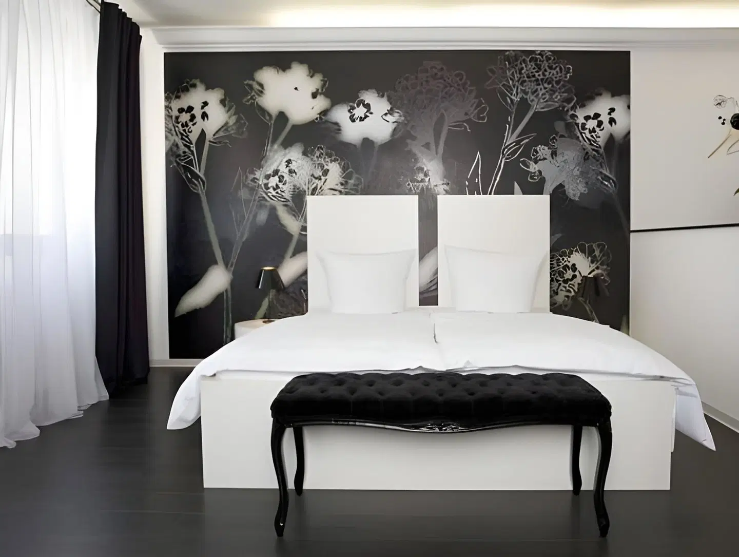 Mariposa ROOM_EXAMPLE