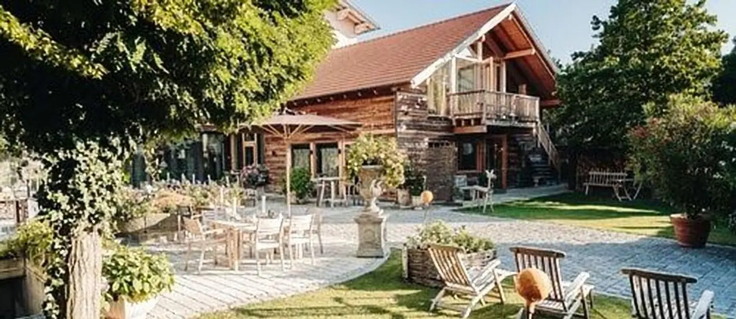 Mühlbach Thermal Spa & Romantik Hotel Terrasse