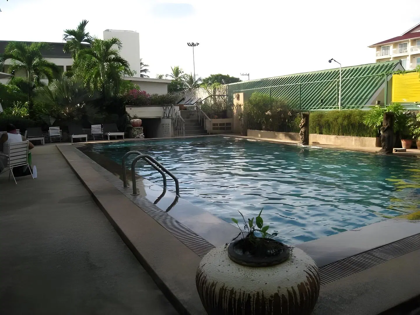Natural Beach Hotel OUTDOOR_POOL
