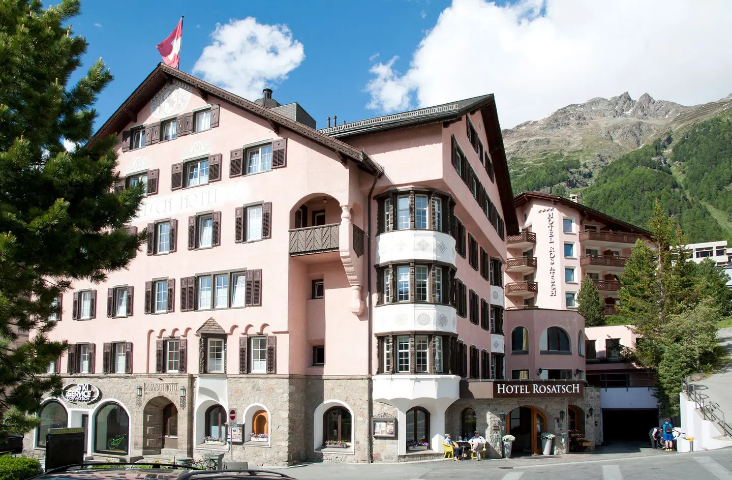Hotel Rosatsch EXTERIOR