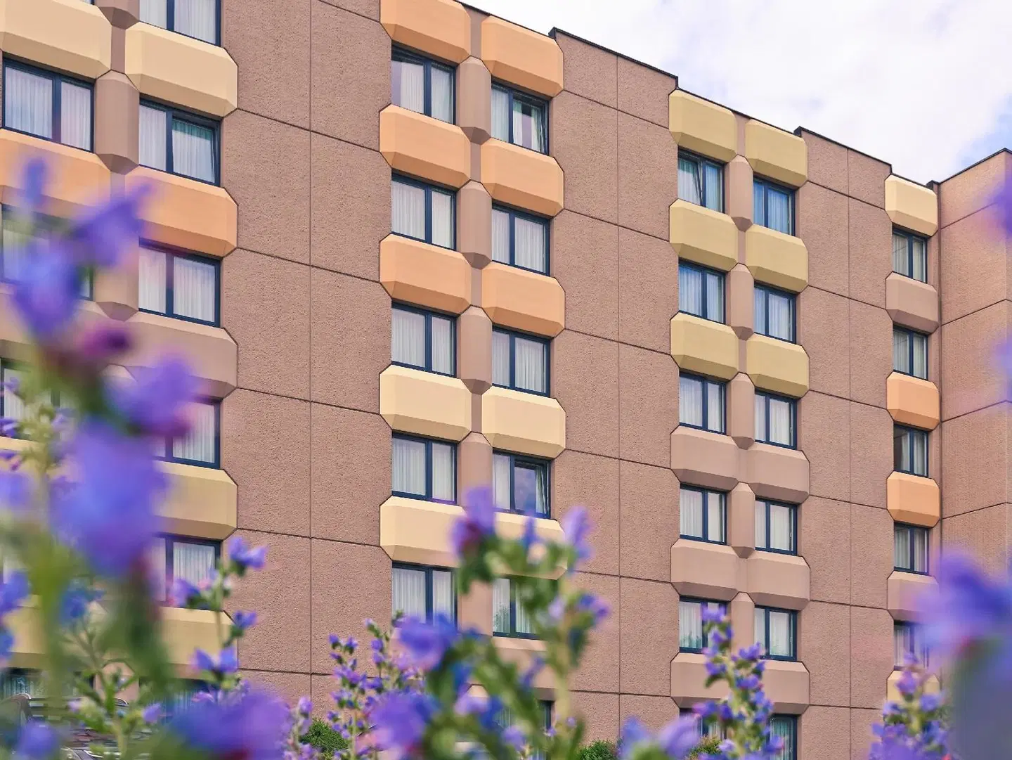 Mercure Airport Hotel Berlin Tegel EXTERIOR