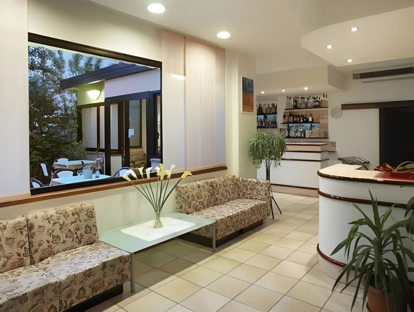 Jolie LOUNGE_LOBBY