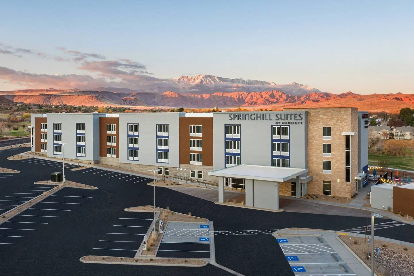 SpringHill Suites by Marriott St. George Washington EXTERIOR