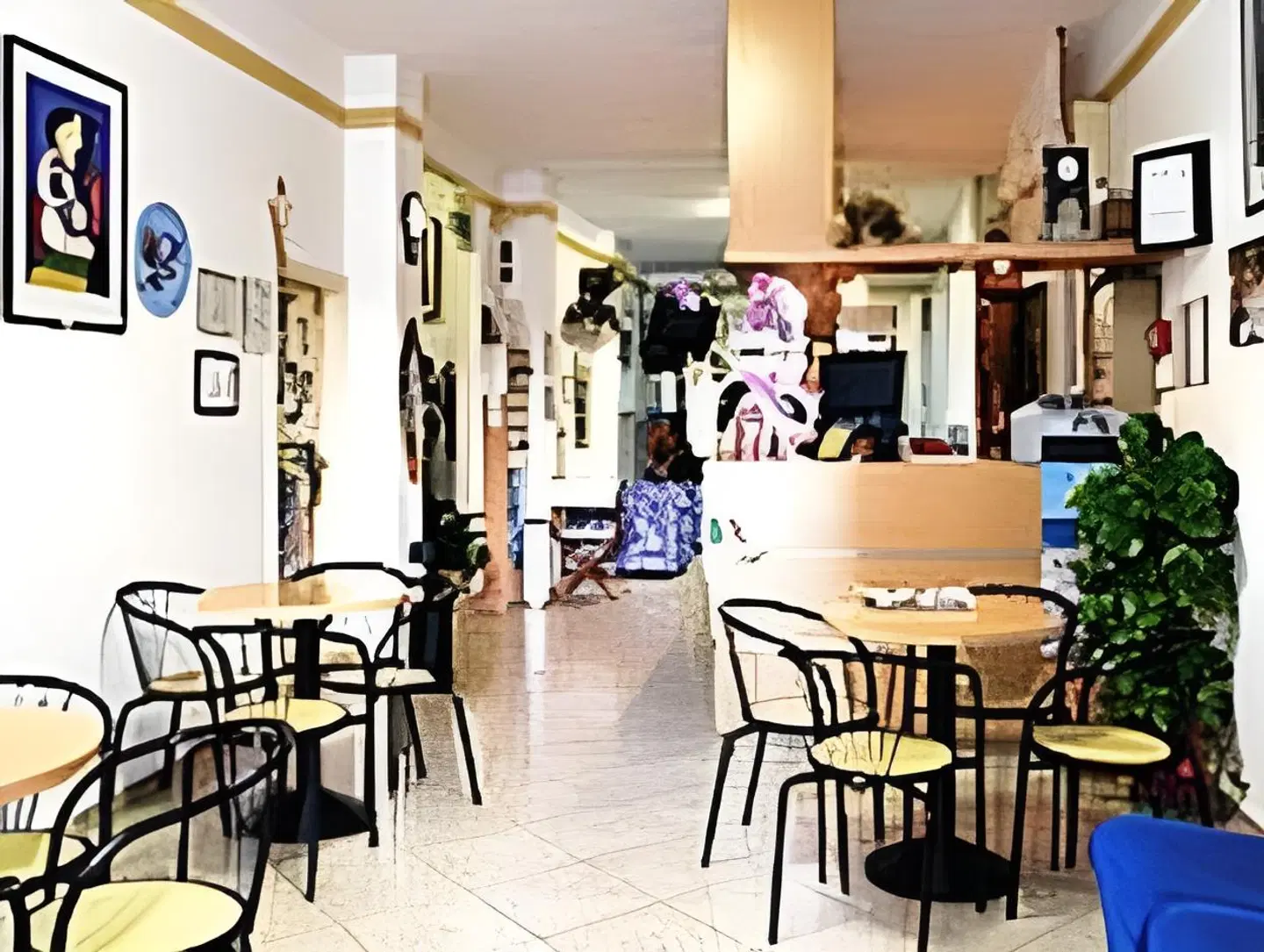 Astra Bar