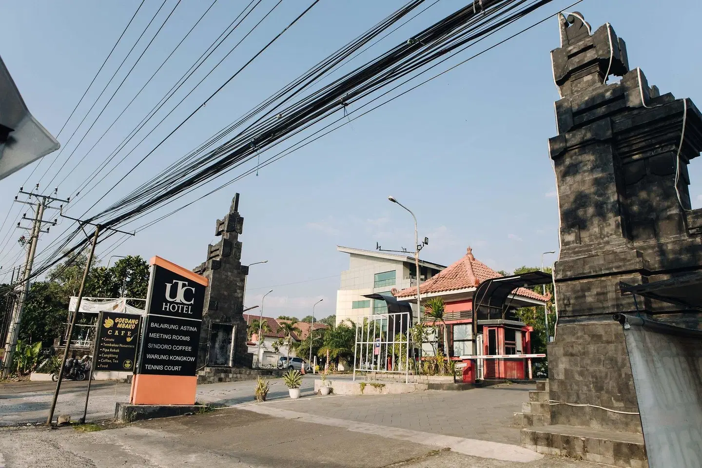 UTC Hotel Semarang TERRACE