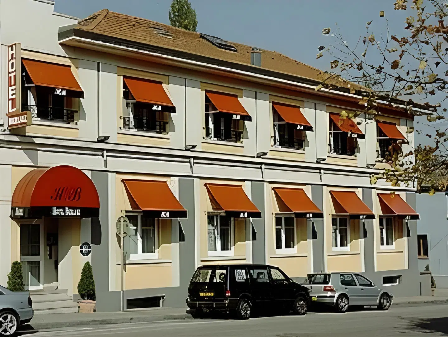 Hôtel Berlioz EXTERIOR