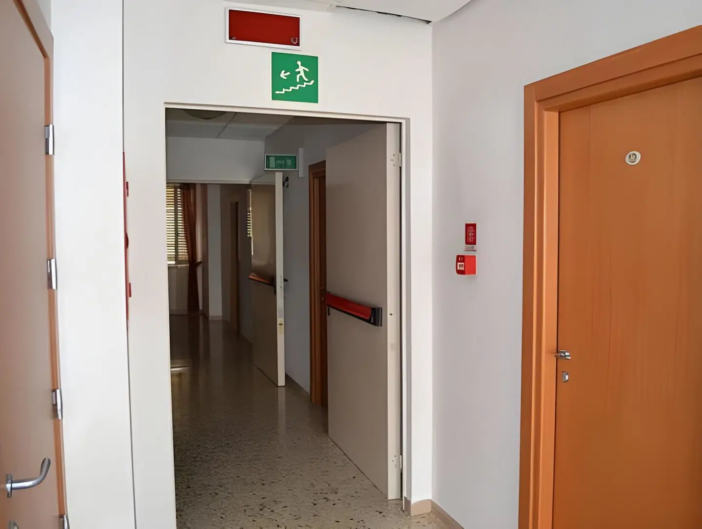 Boston ROOM_EXAMPLE