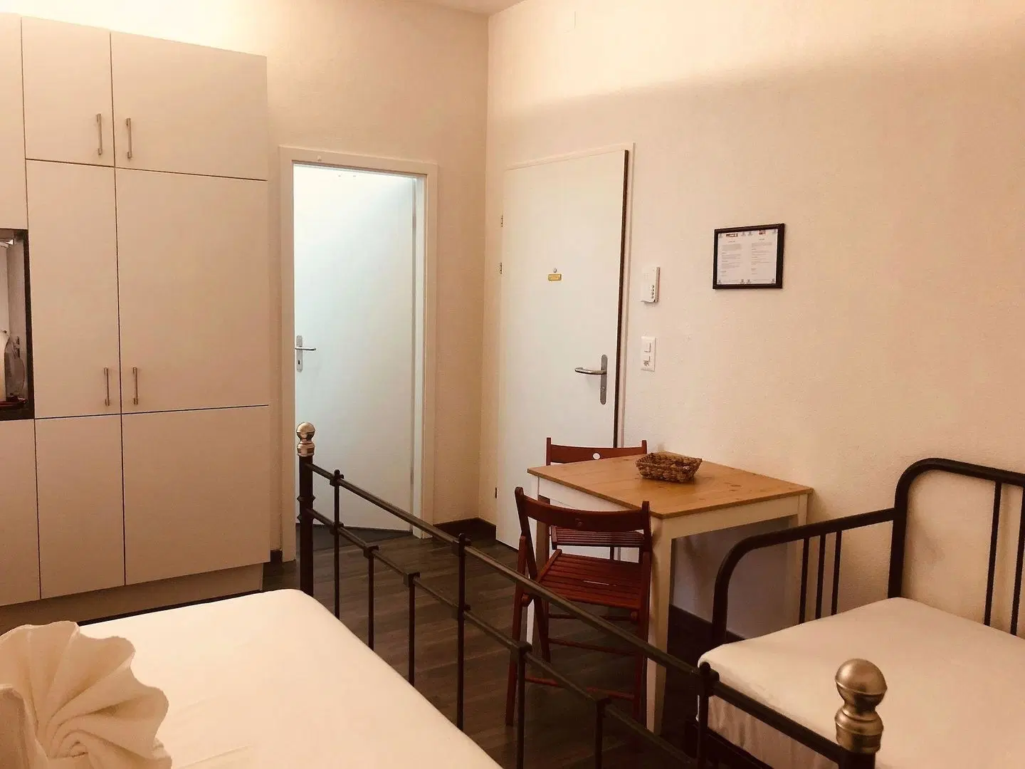 INSIDE FIVE - City Apartments ROOM_EXAMPLE