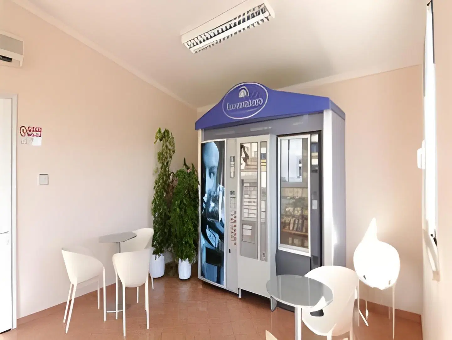 Autohotel ROOM_EXAMPLE