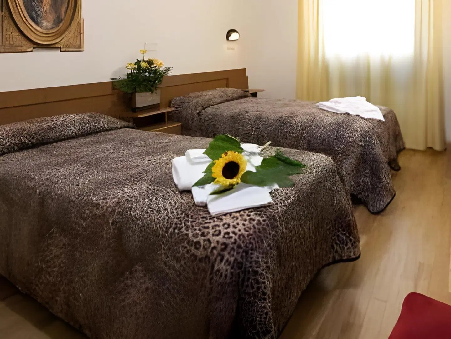 Roma ROOM_EXAMPLE