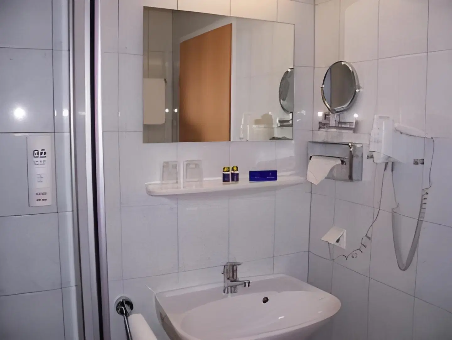 Businesshotel Berlin Badezimmer