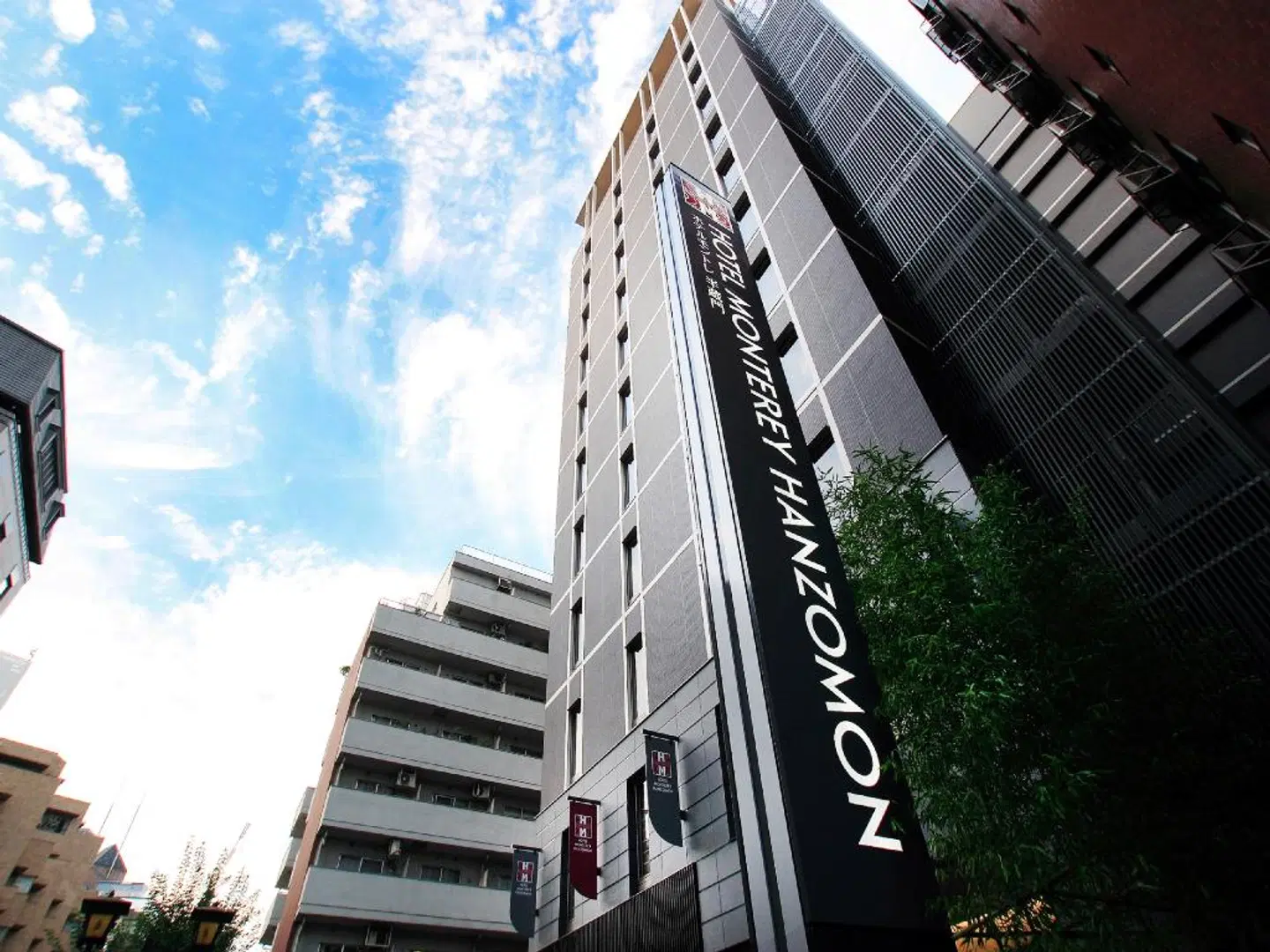 Monterey Hanzomon EXTERIOR