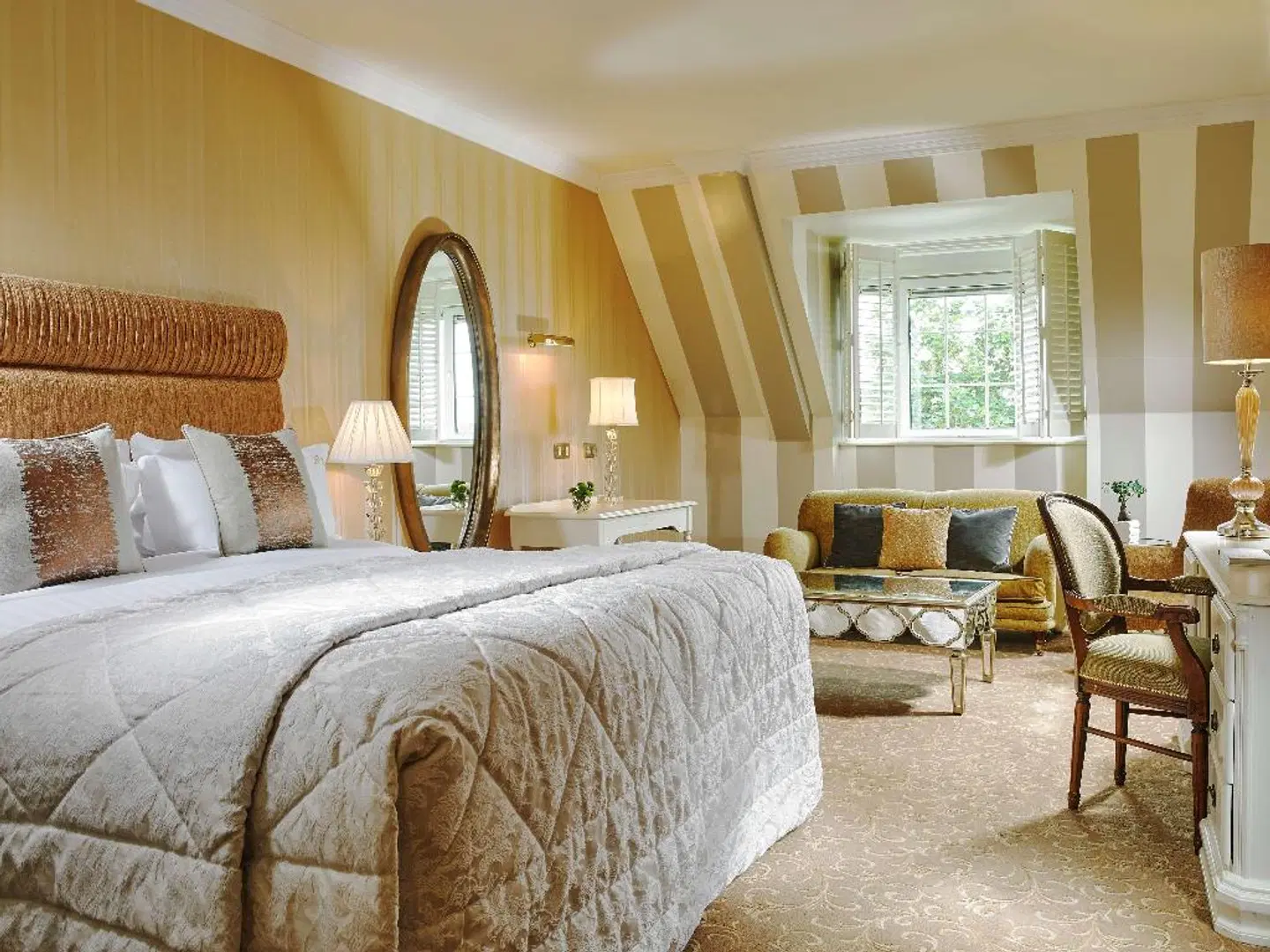 Hayfield Manor ROOM_EXAMPLE