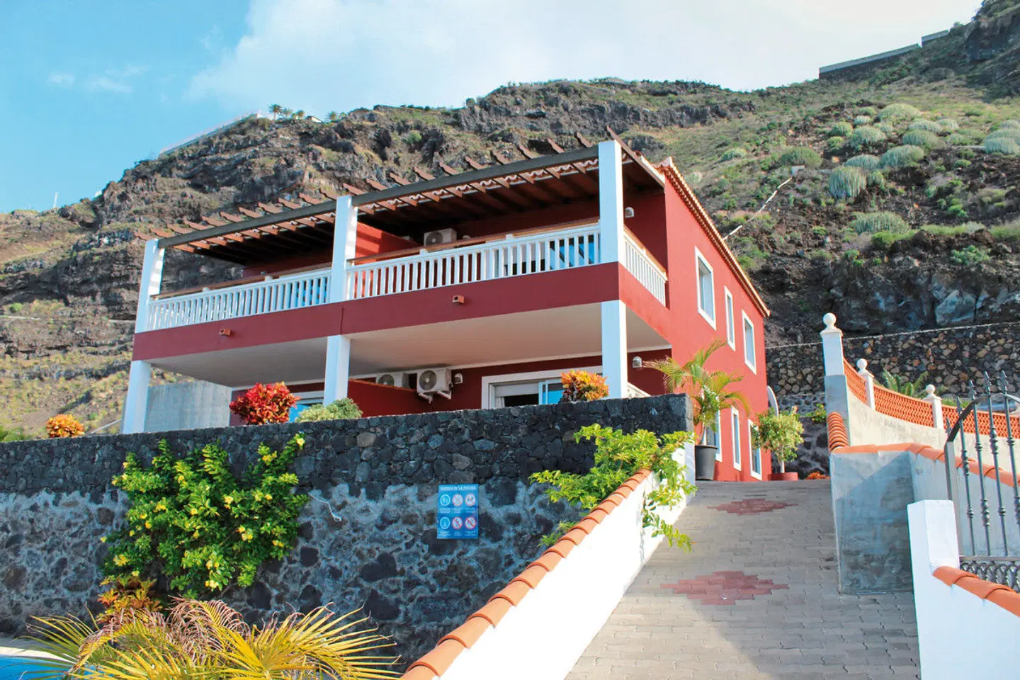 Solymar EXTERIOR