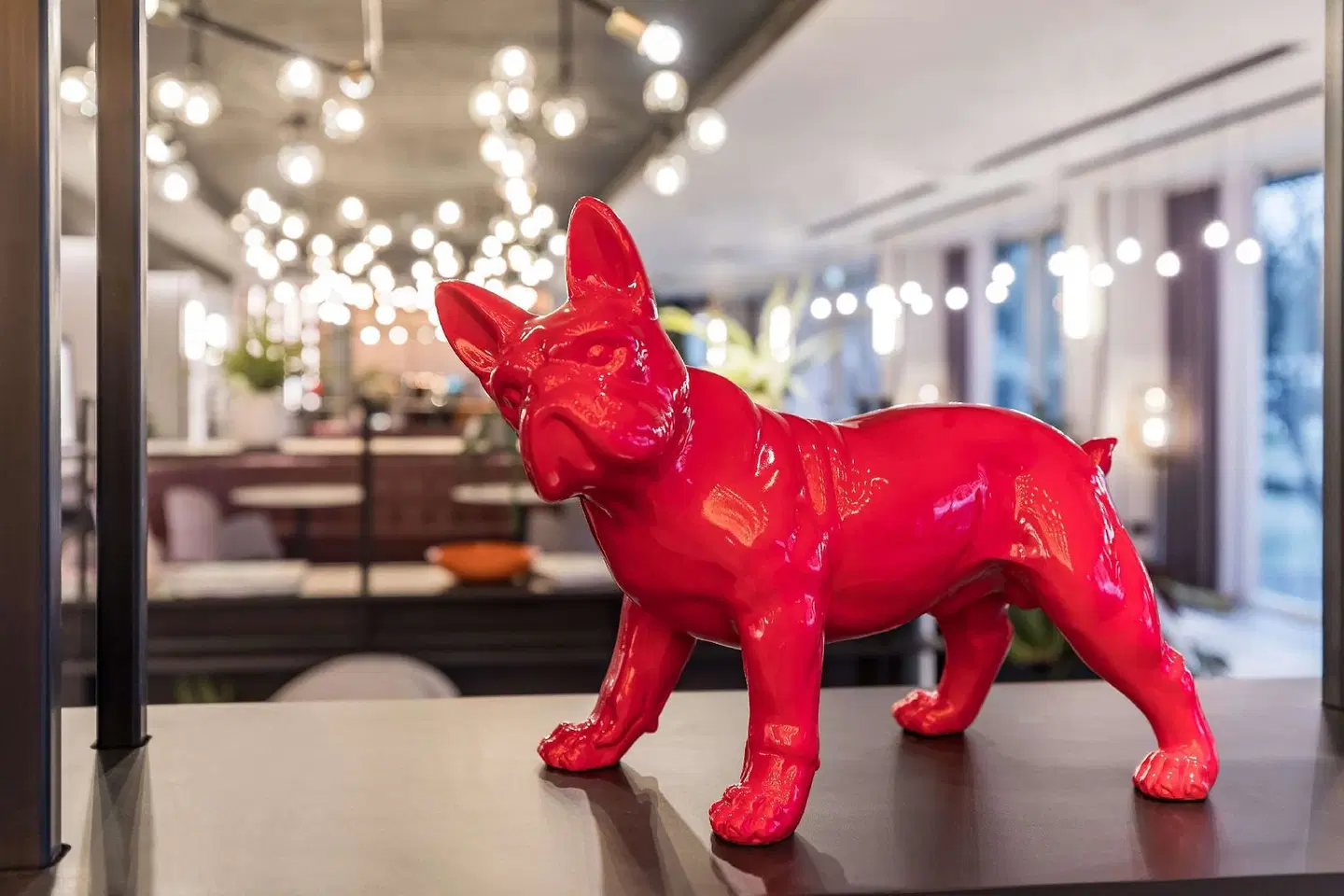 Radisson RED Hotel London Heathrow Tiere