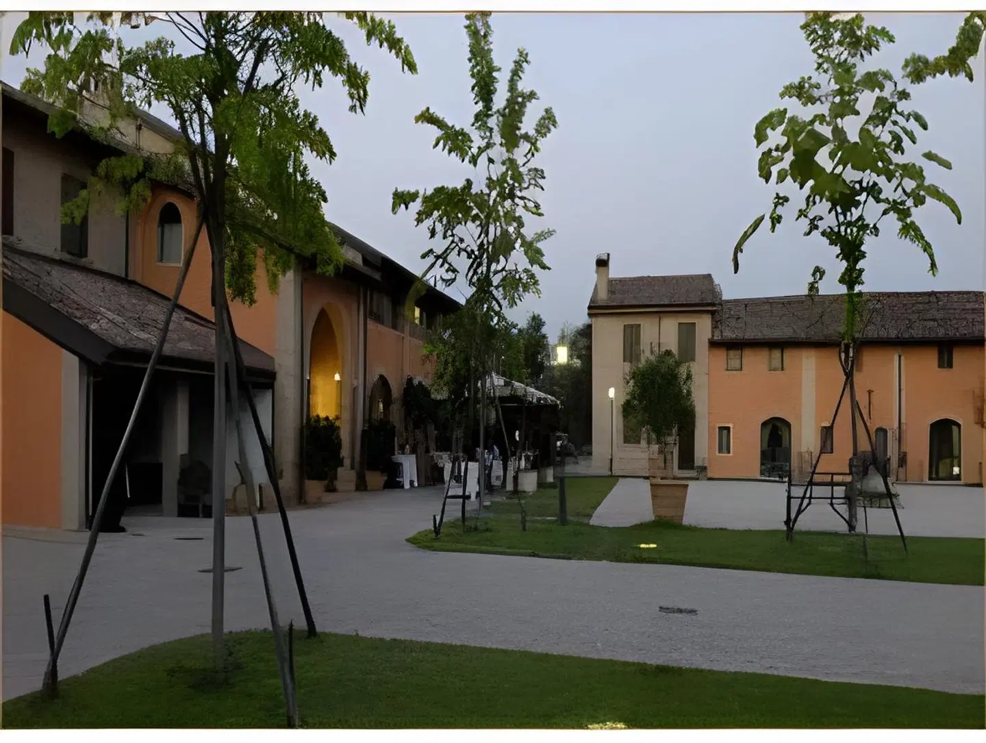 Relais Cascina Scottina EXTERIOR
