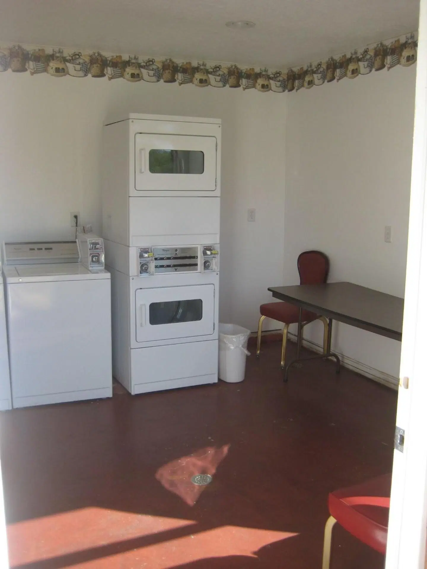 Bumbleberry Inn ROOM_EXAMPLE