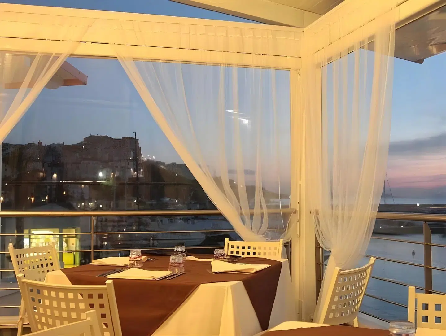 Edificio 15 House Elite RESTAURANT