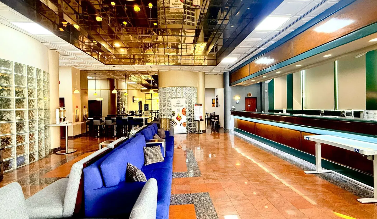 Best Western Plus Suites Hotel - Los Angeles LAX Airport Bar