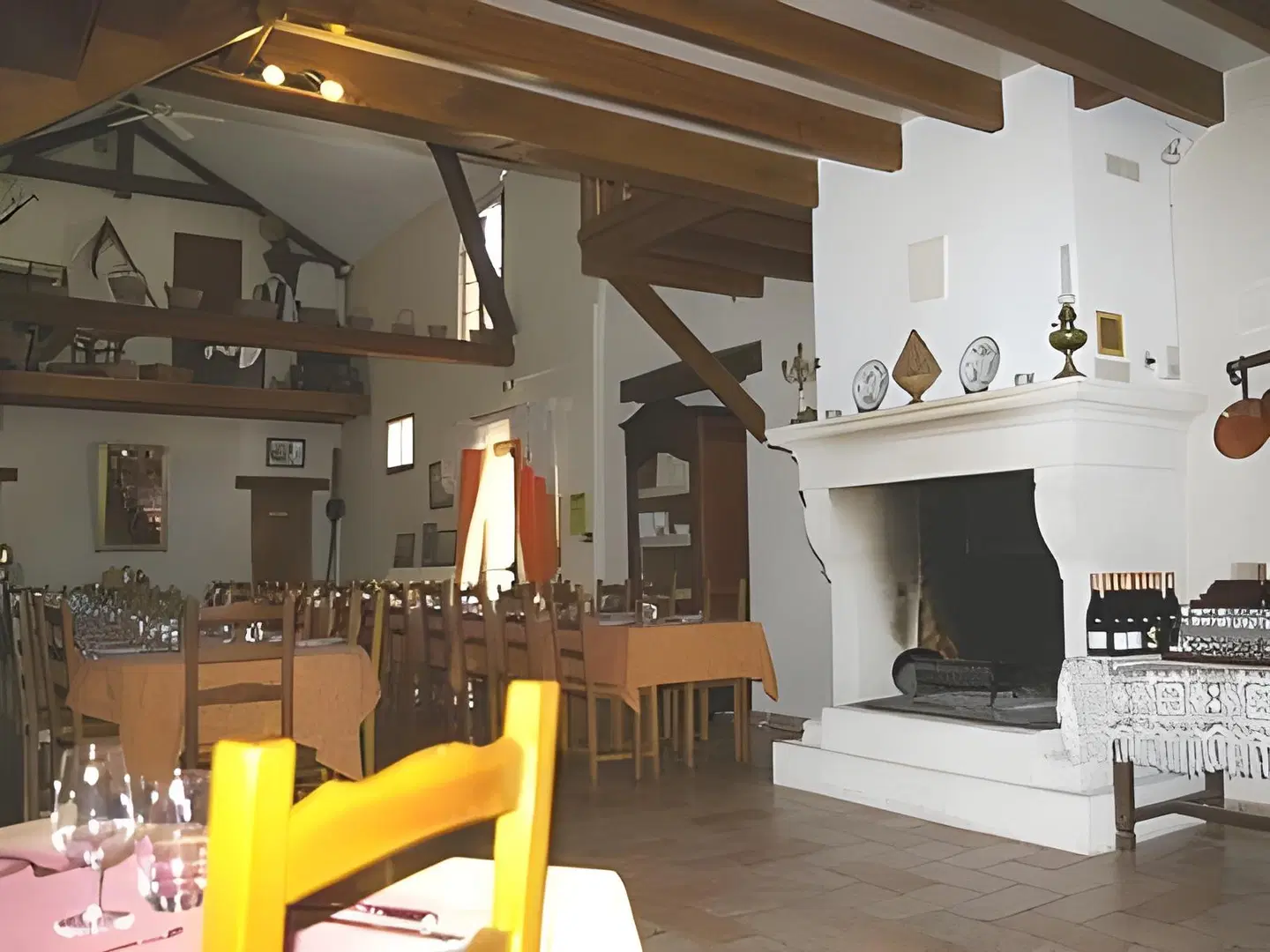 Auberge Des Moissons Terrasse