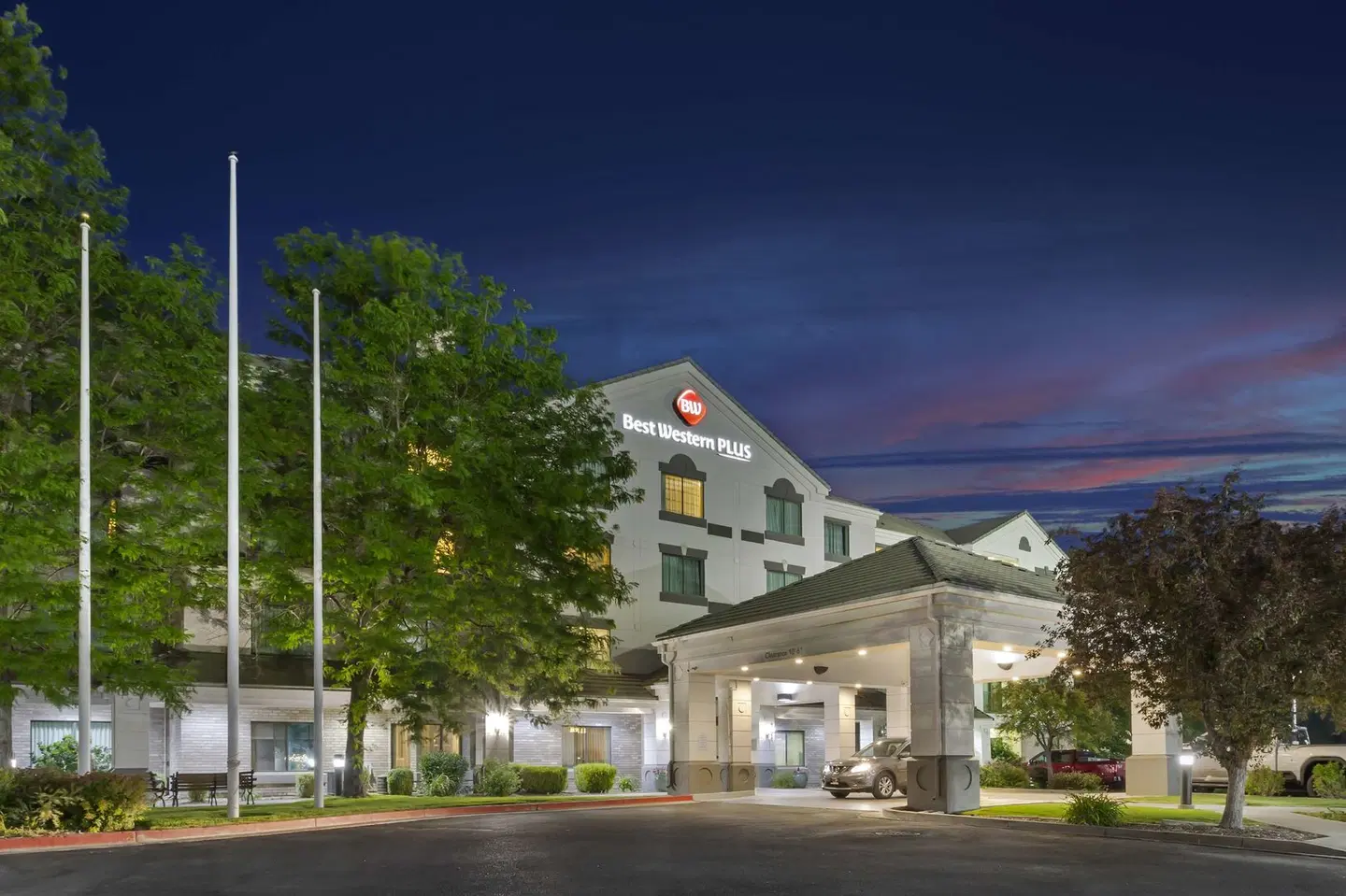 Best Western Plus Provo University Inn EXTERIOR