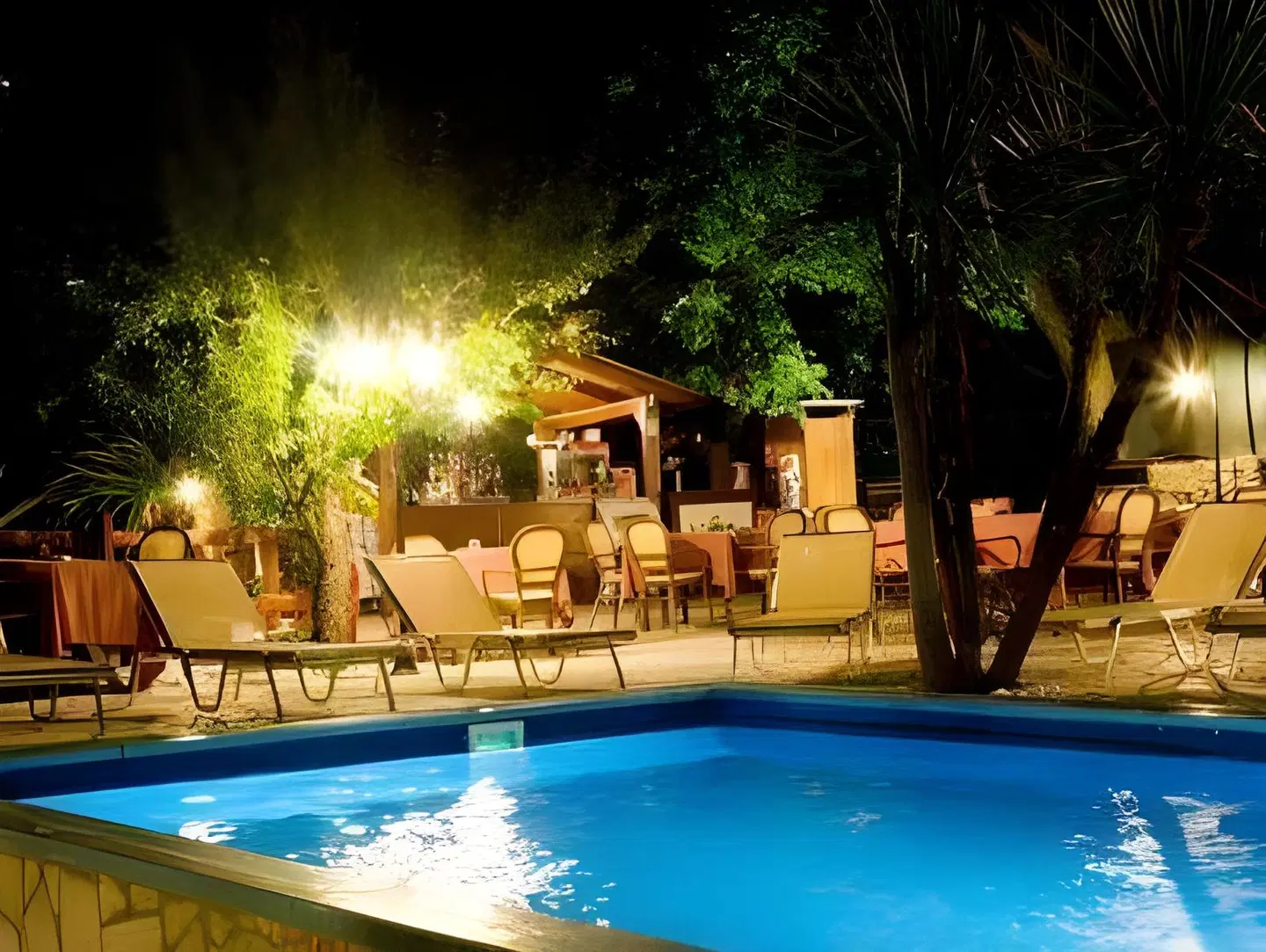 Albergo B&B Antica Trattoria Bacco OUTDOOR_POOL