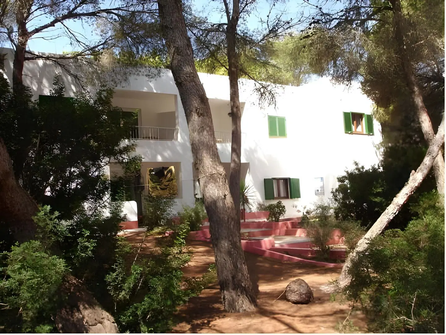 Pinos Playa Suites EXTERIOR