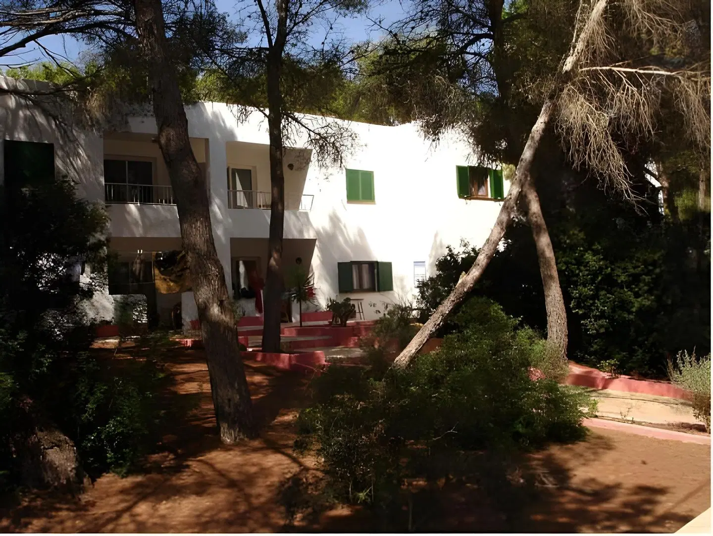 Pinos Playa Suites EXTERIOR