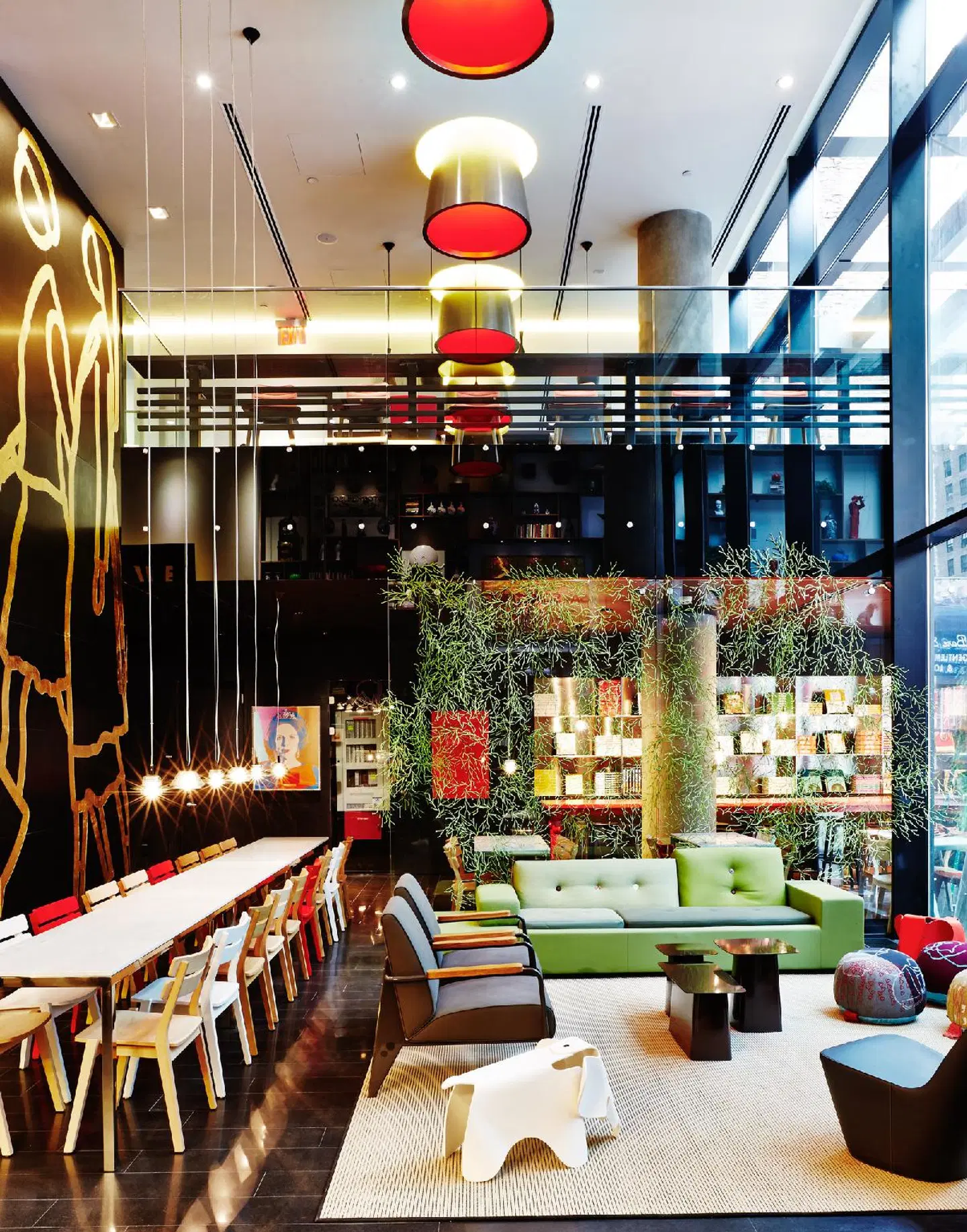 citizenM New York Times Square Bar