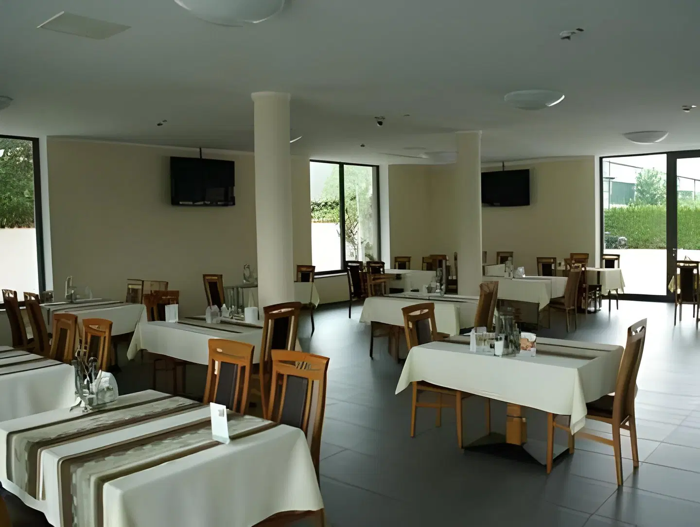Meridian Restaurant
