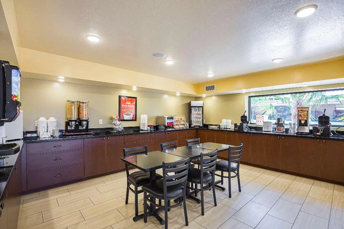 Econo Lodge Hurricane Zion Park Area Bar