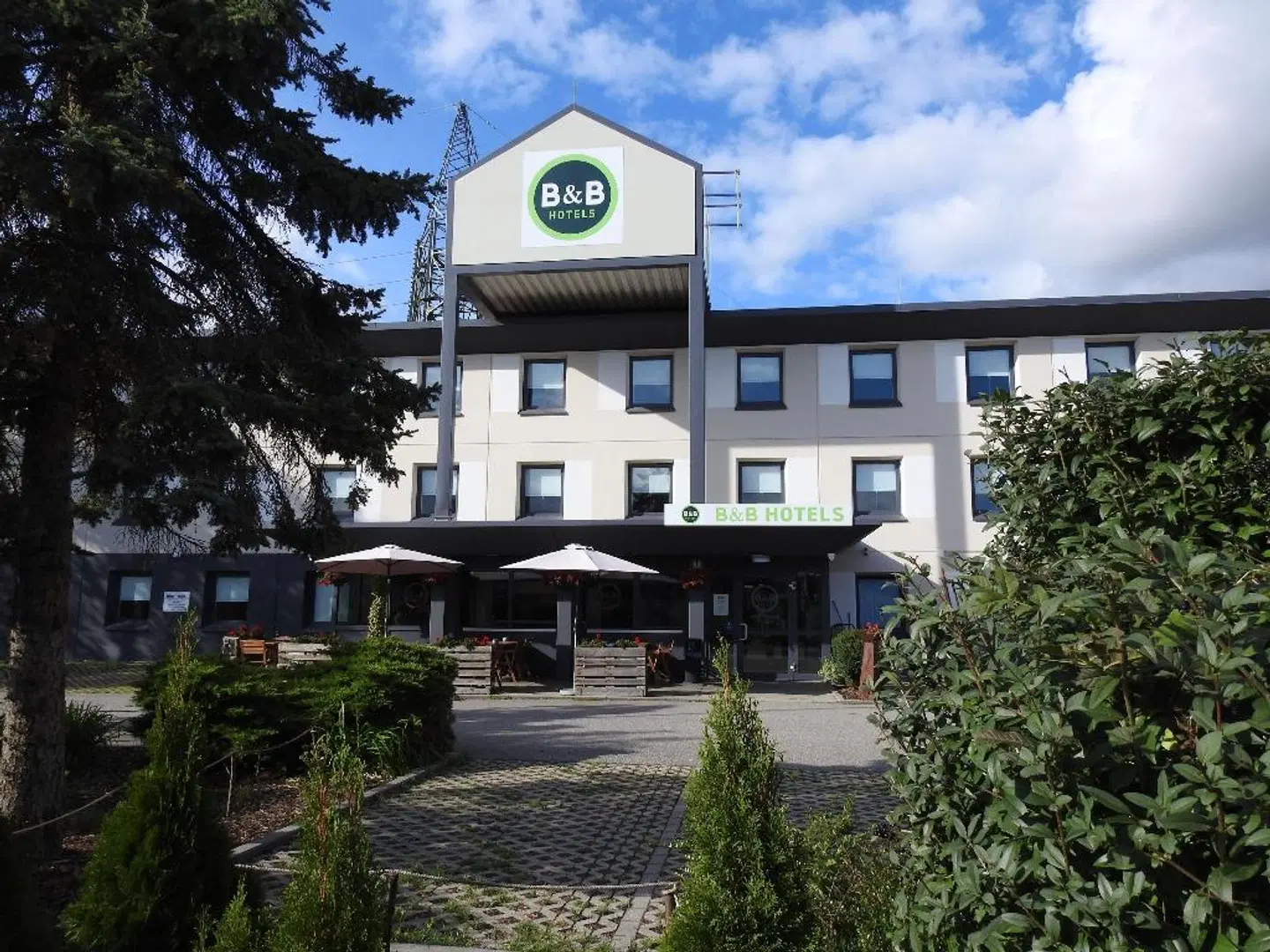 B&B HOTEL Regensburg-Ost EXTERIOR