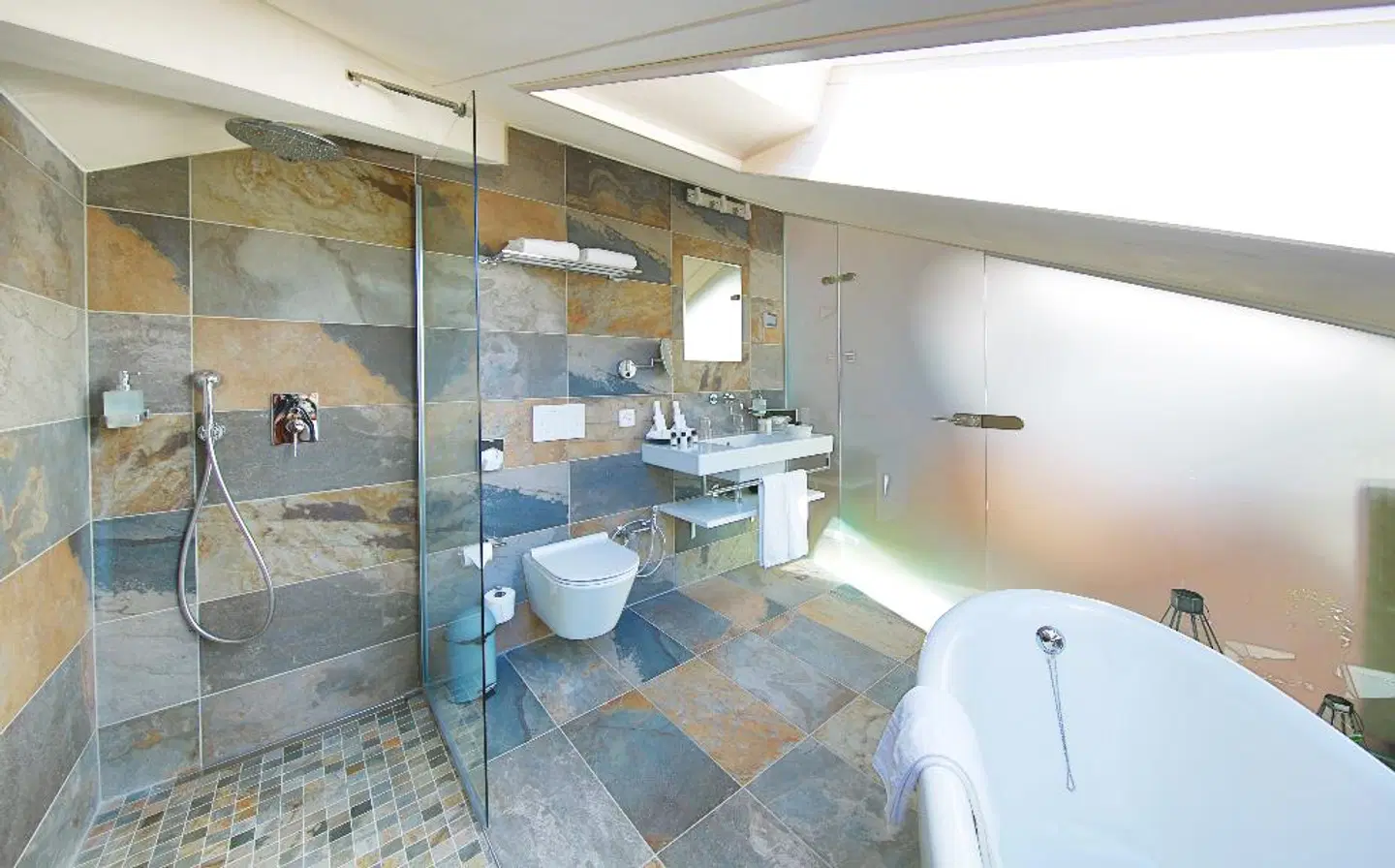 Hotel La Tureta Badezimmer