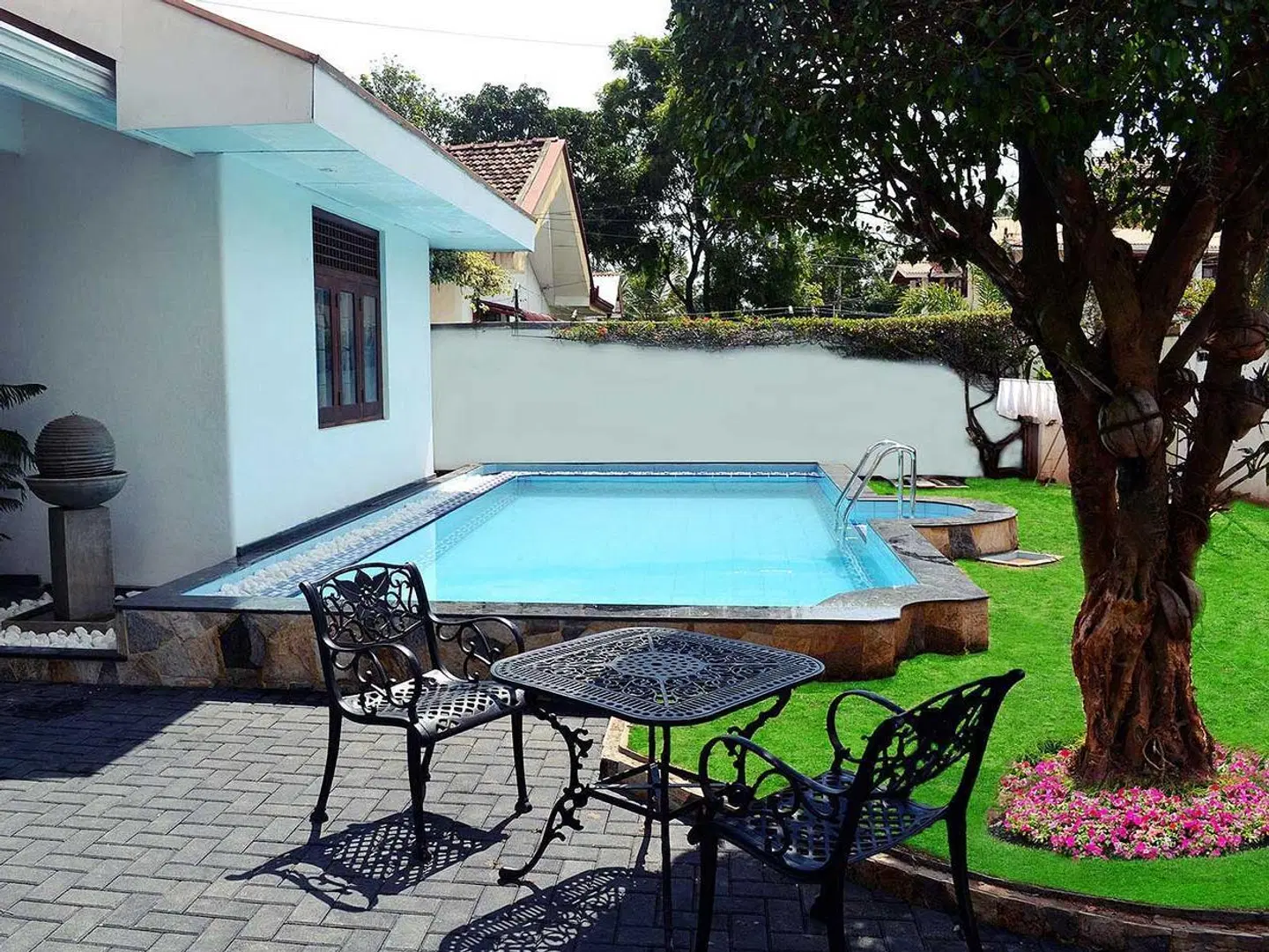 Suriya Arana Terrasse