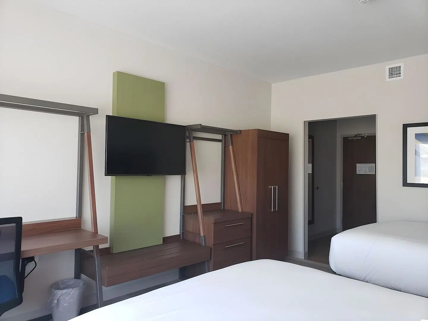 Holiday Inn Express & Suites Brigham City - North Utah by IHG ROOM_EXAMPLE
