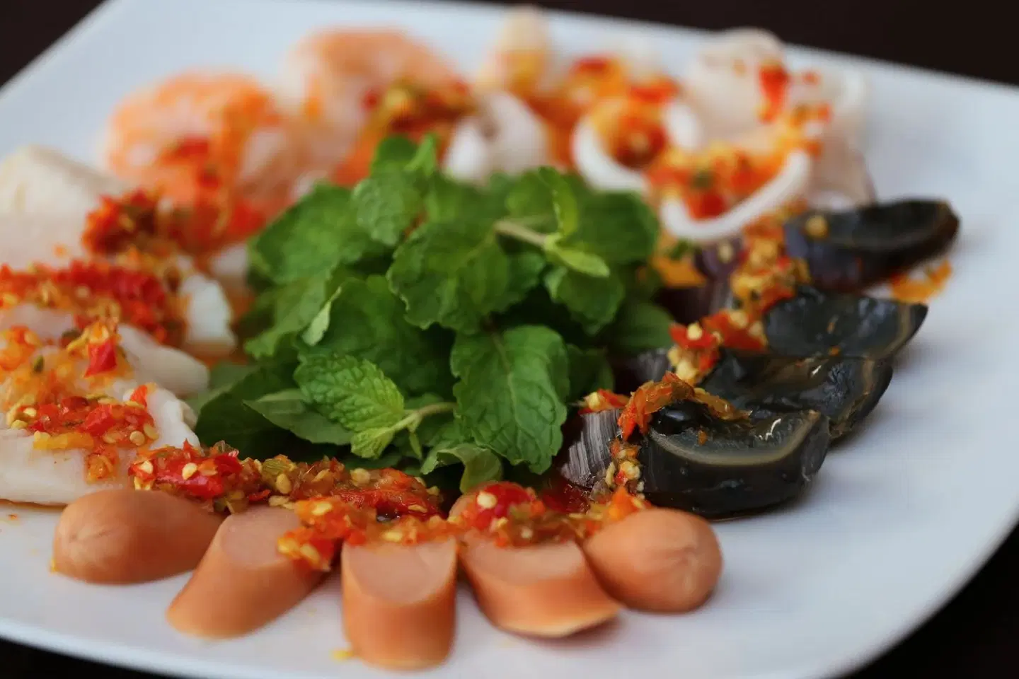 The Ratchathani Hotel and Restaurant RESTAURANT