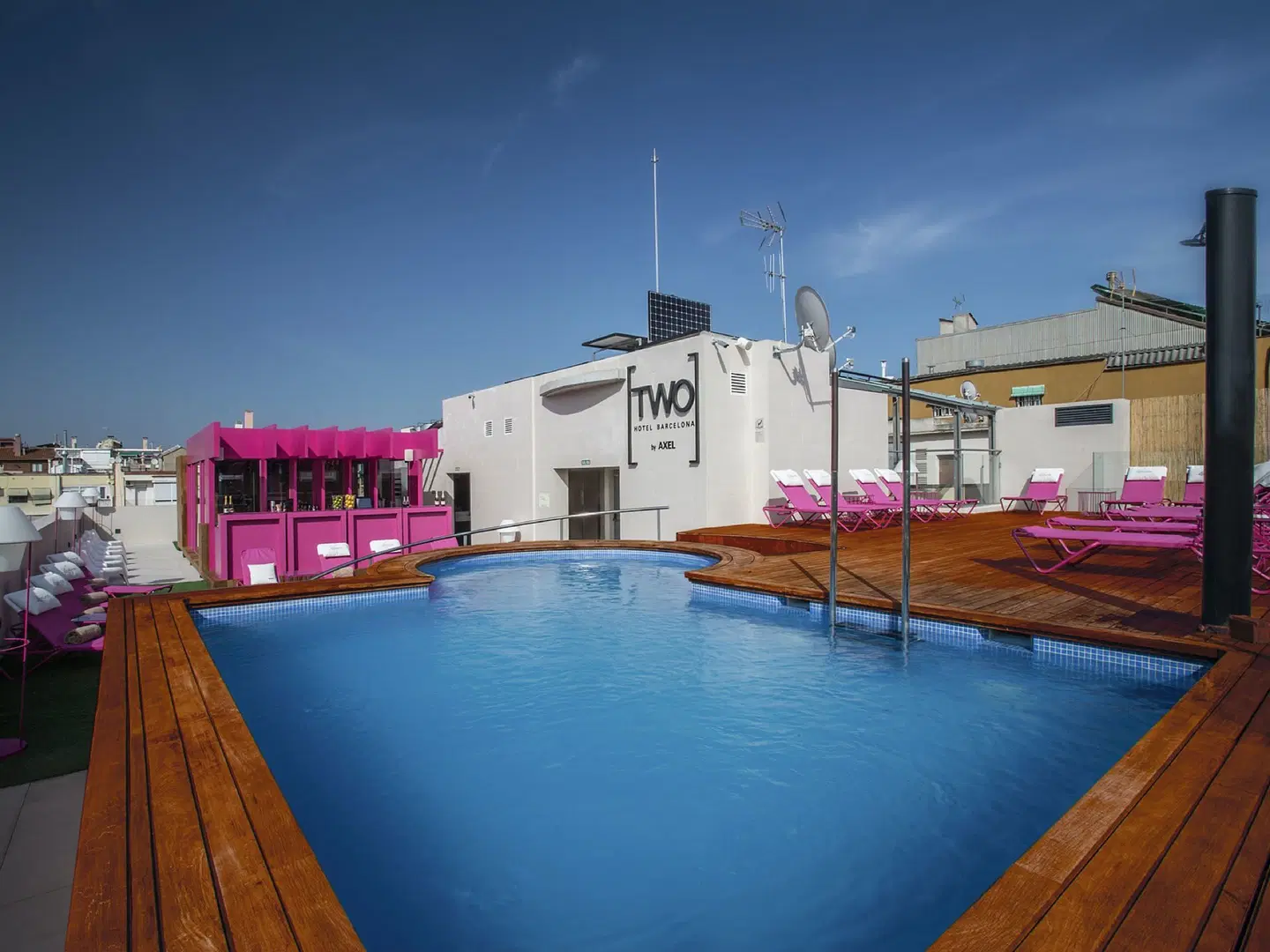 TWO Barcelona by Axel OUTDOOR_POOL