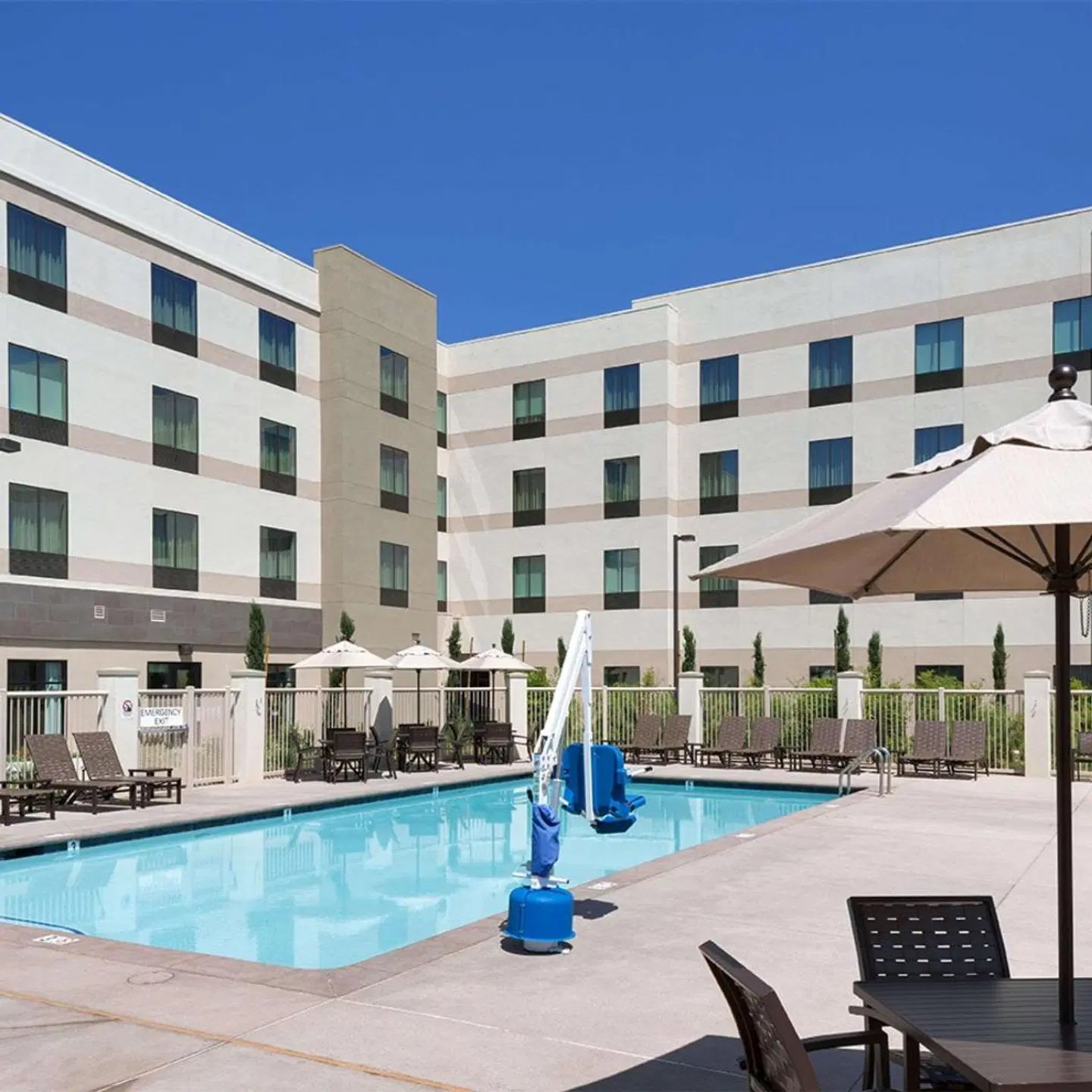 Hampton Inn & Suites Murrieta Temecula OUTDOOR_POOL