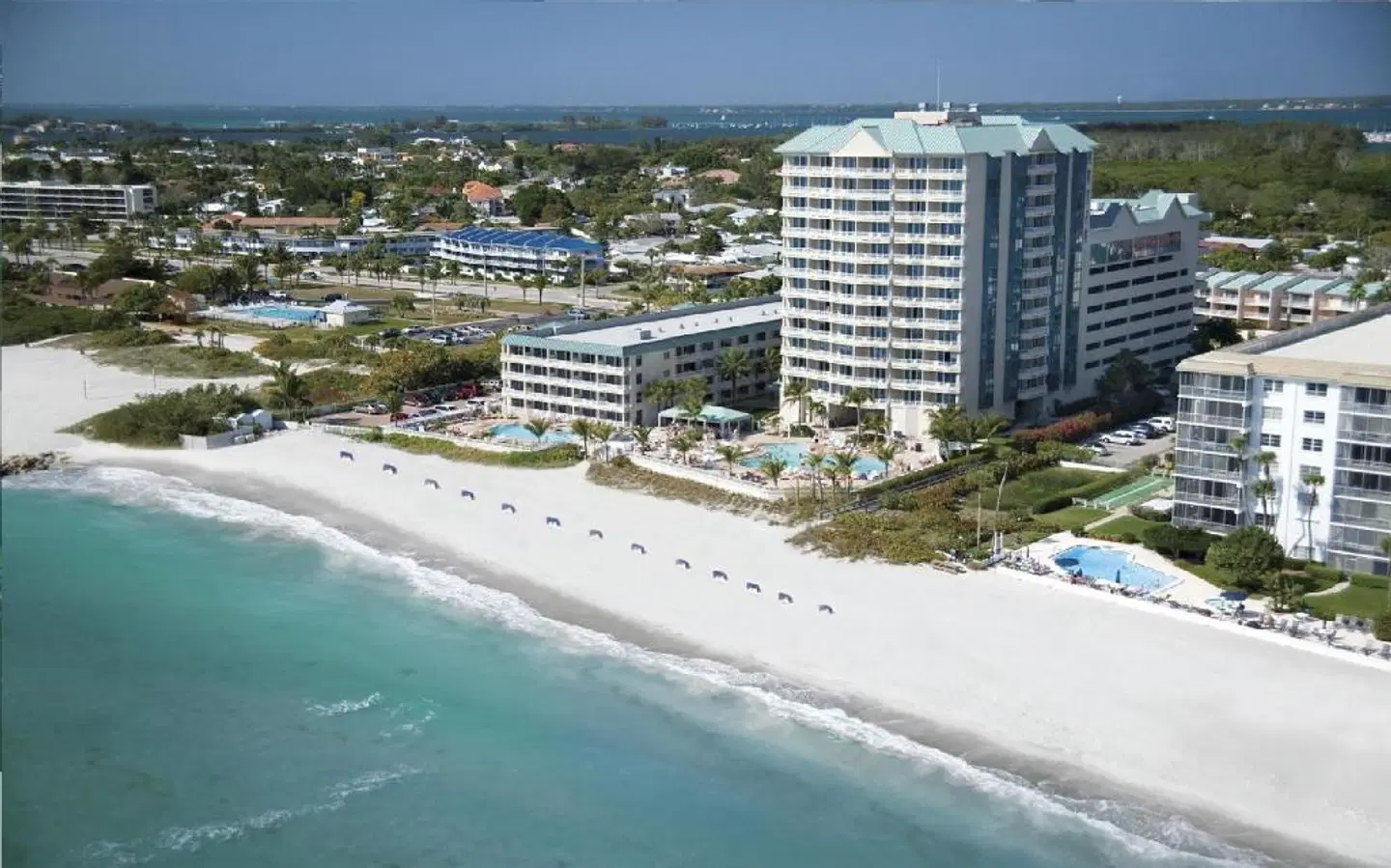 Lido Beach Resort EXTERIOR