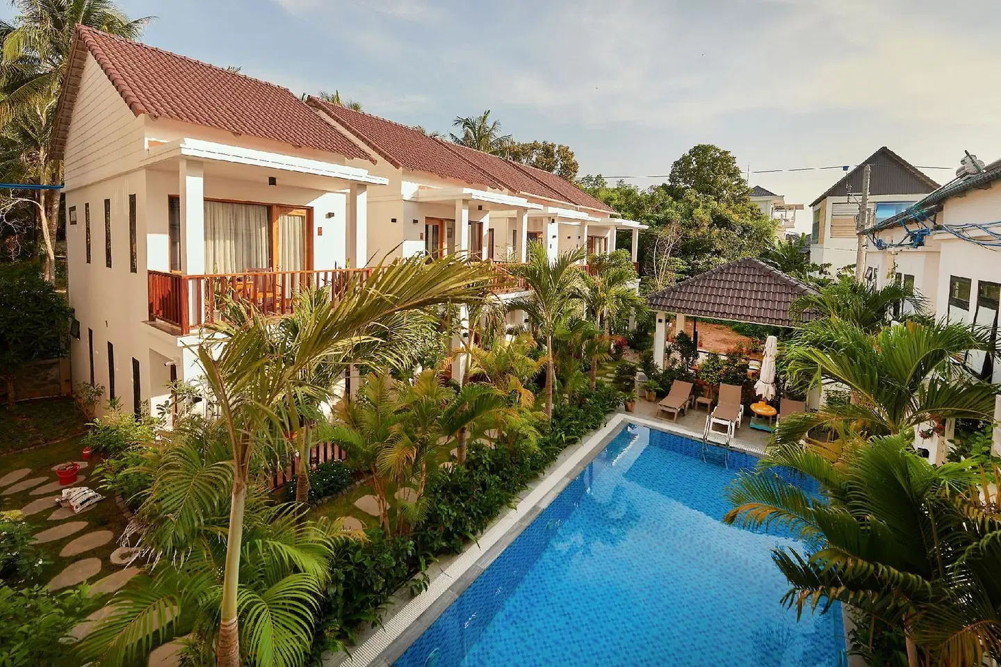 La Nube Residence OUTDOOR_POOL