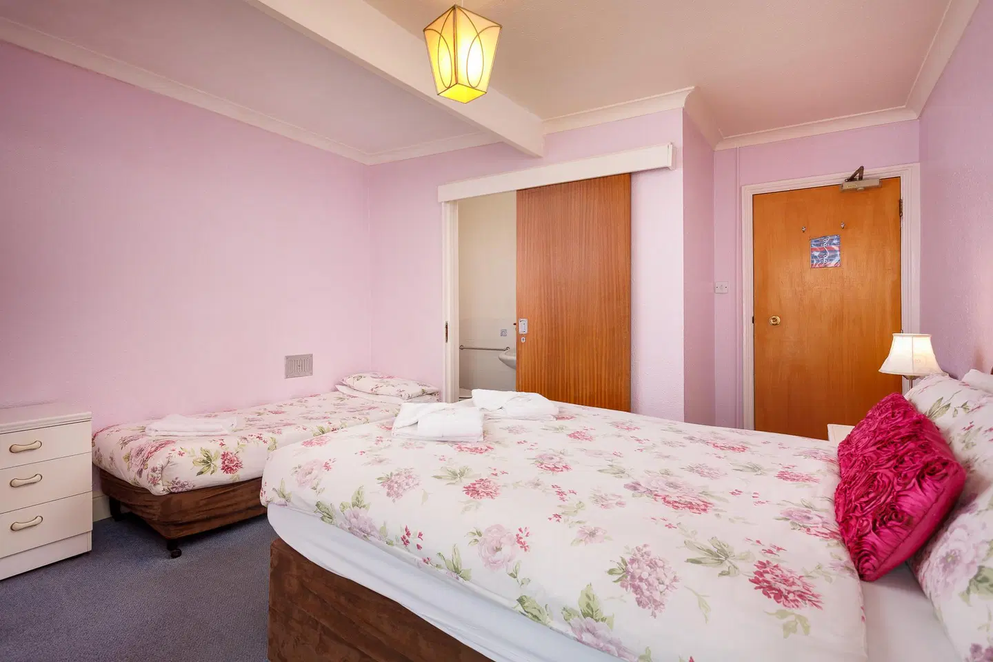 Cherry Tree Hotel ROOM_EXAMPLE