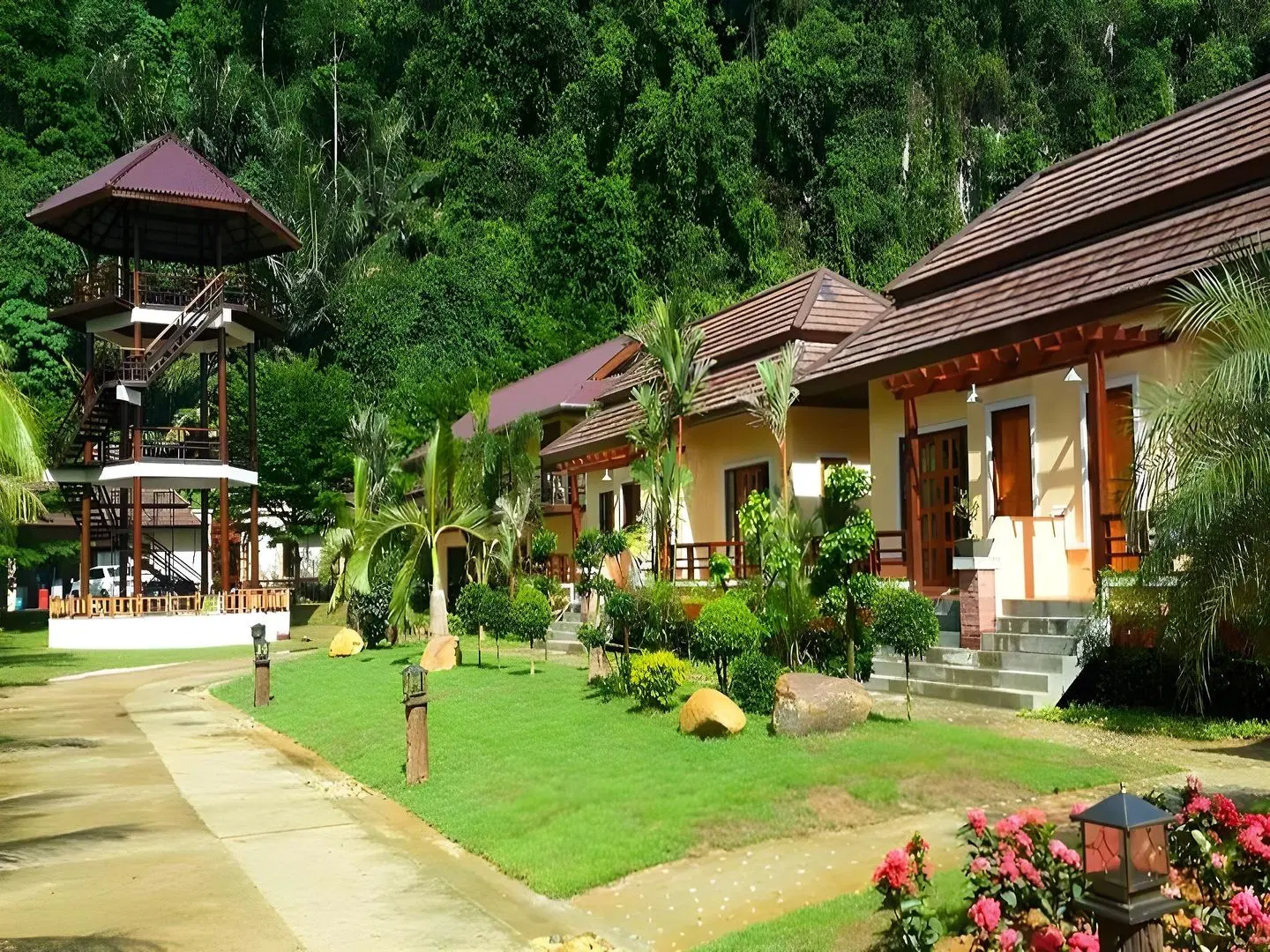 Palms Hill Resort EXTERIOR