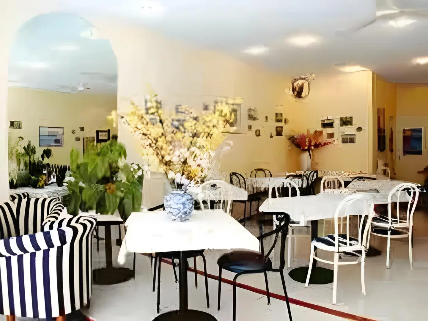 Hôtel Cannes Croisette RESTAURANT